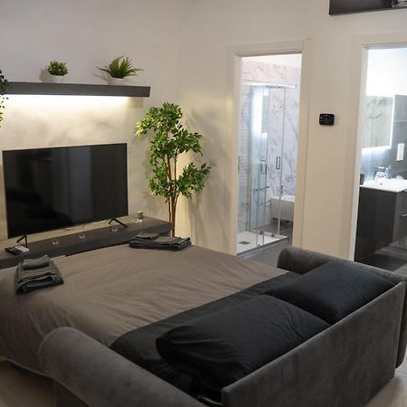 Dietro Al Plebiscito Luxury Suite Napels Buitenkant foto